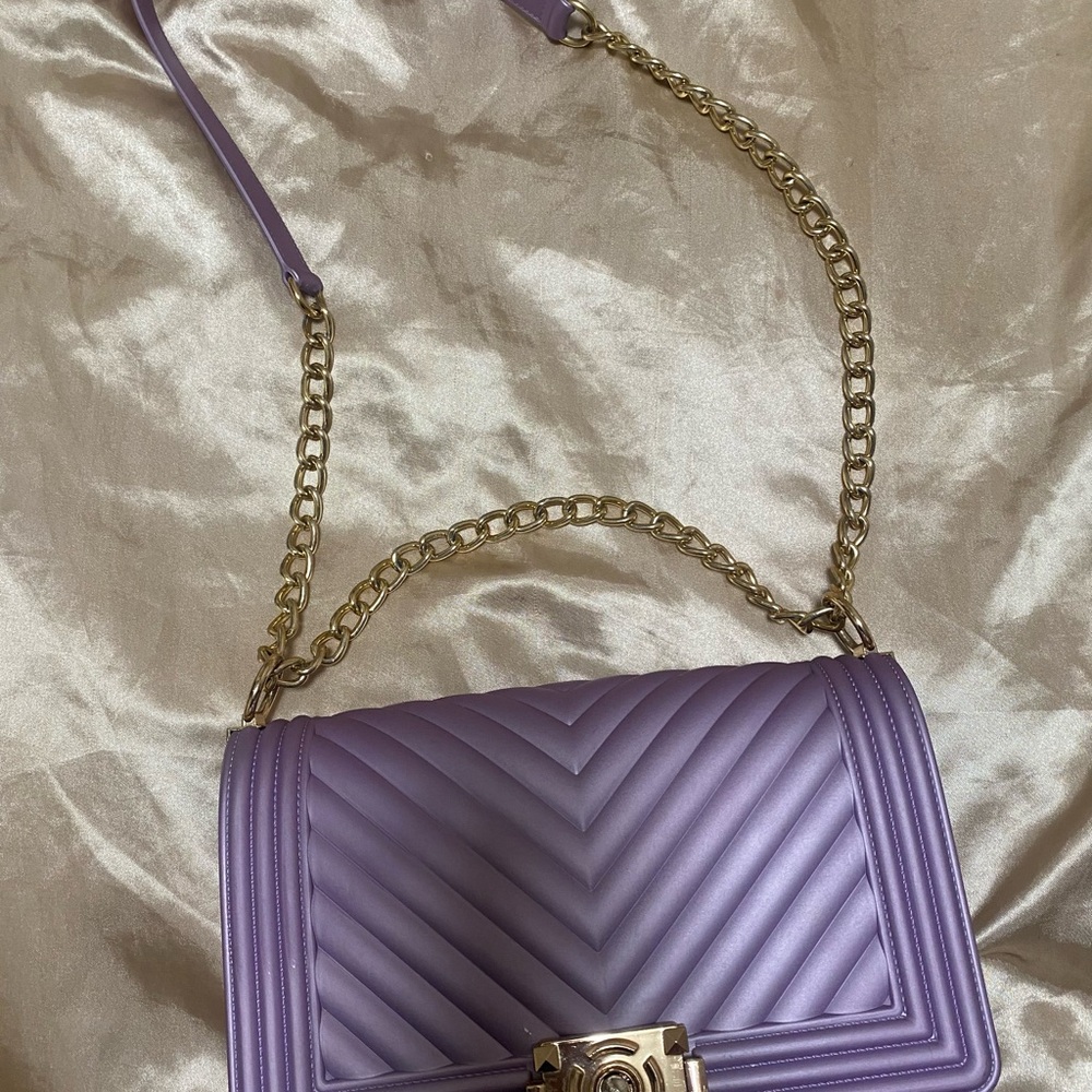 Elegant Purple Quilted Shoulder Bag